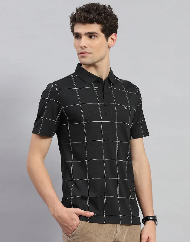 Men Black Check Polo Collar Half Sleeve T-Shirt