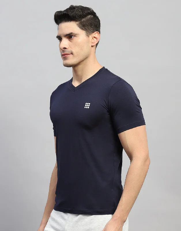 Men Navy Blue Solid V Neck Half Sleeve T-Shirt