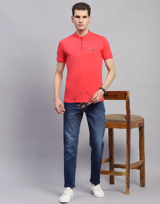 Men Pink Solid Band Collar Half Sleeve T-Shirt