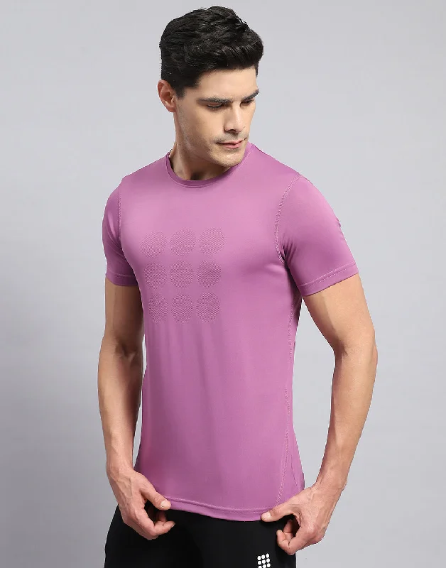 Men Purple Self Design Round Neck Half Sleeve T-Shirt