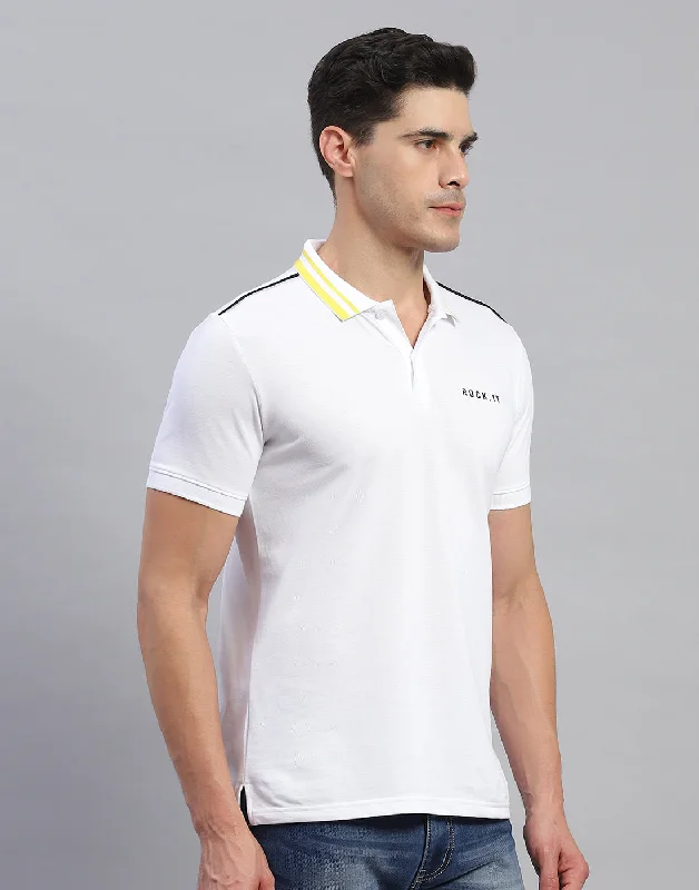 Men White Solid Collar Half Sleeve T-Shirt