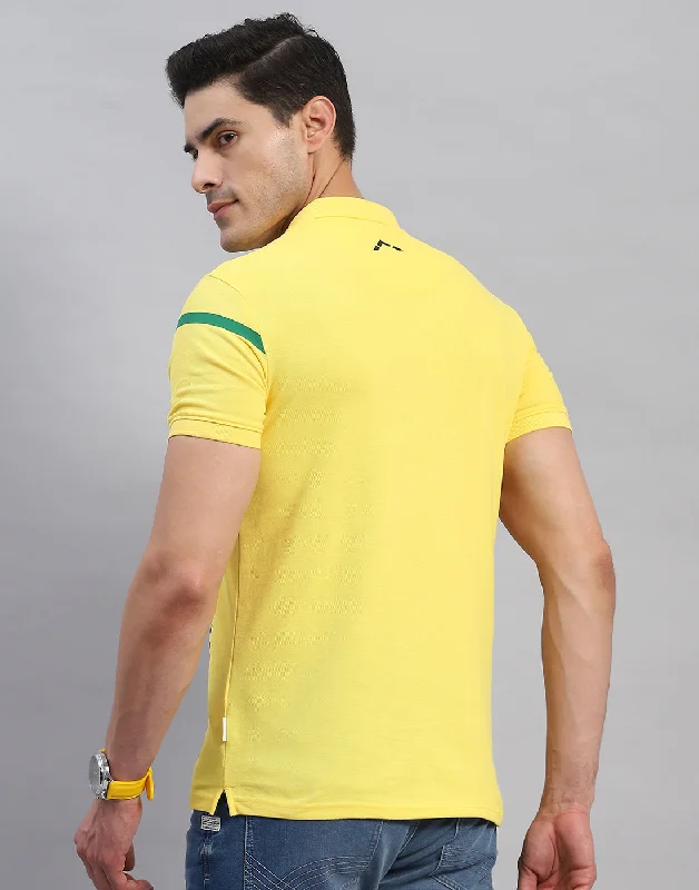 Men Yellow Solid Collar Half Sleeve T-Shirt