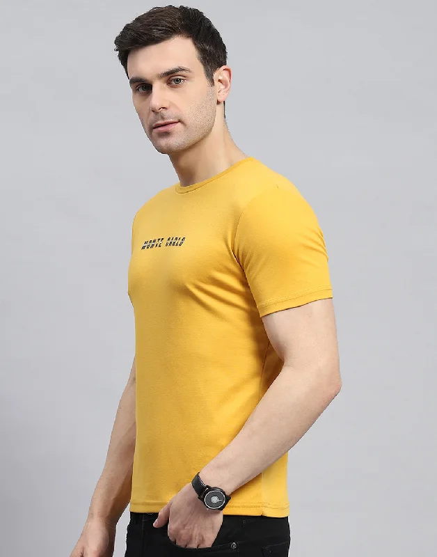 Men Yellow Solid Round Neck Half Sleeve T-Shirt