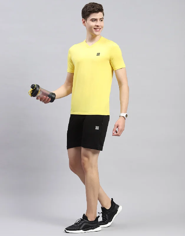 Men Yellow Solid V Neck Half Sleeve T-Shirt