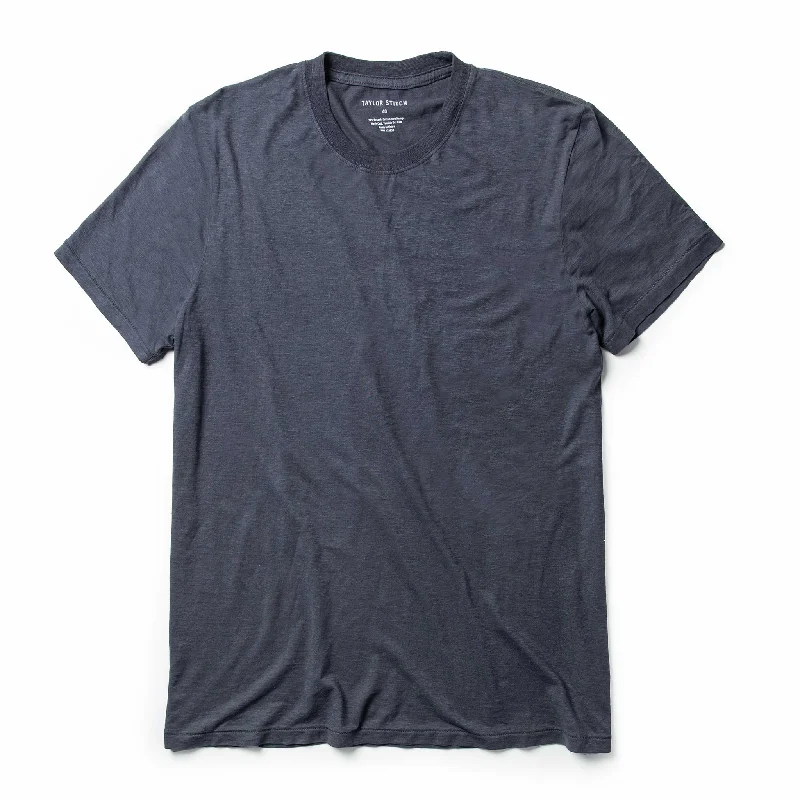 The Cotton Hemp Tee in Navy