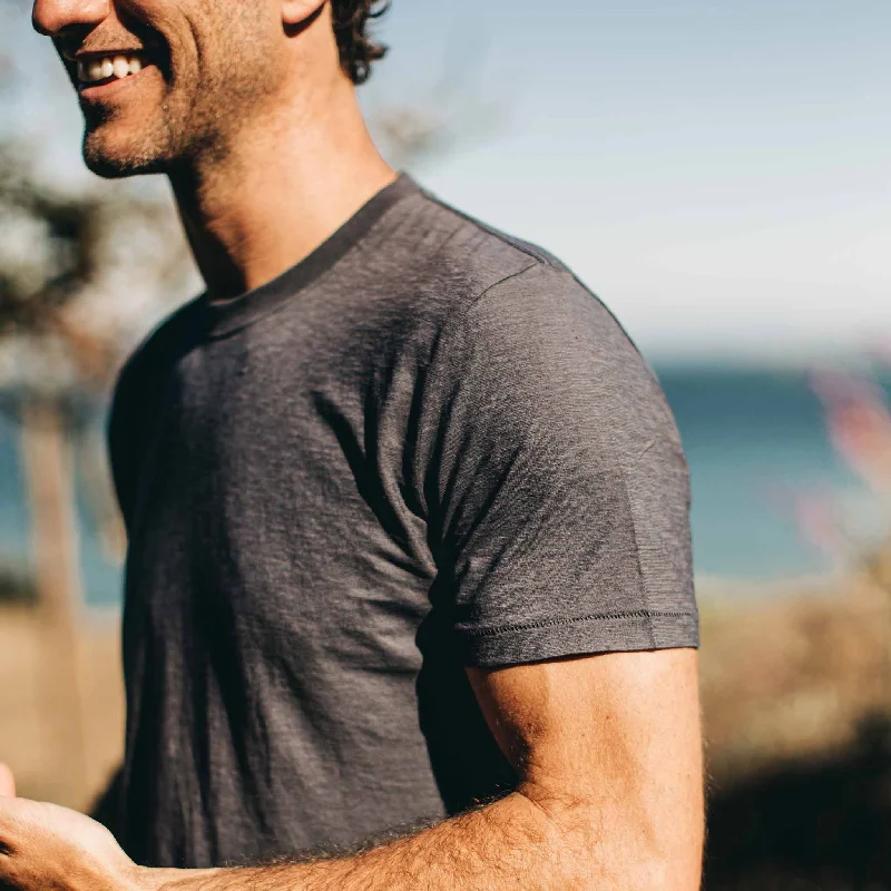 The Cotton Hemp Tee in Navy