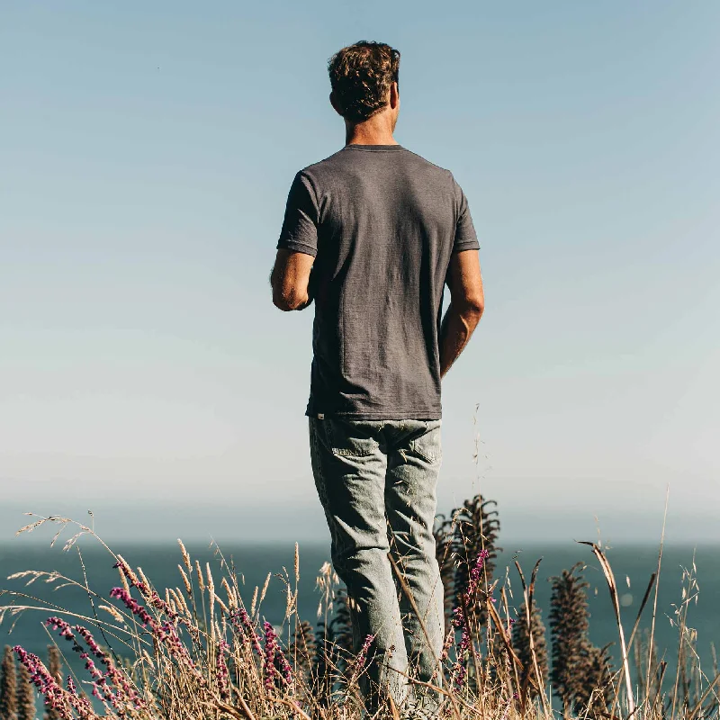 The Cotton Hemp Tee in Navy