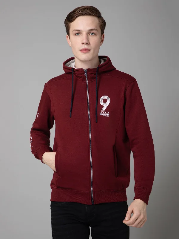 Cantabil Solid Maroon Full Sleeves Hooded Neck Regular Fit Casual Sweatshirt for Men