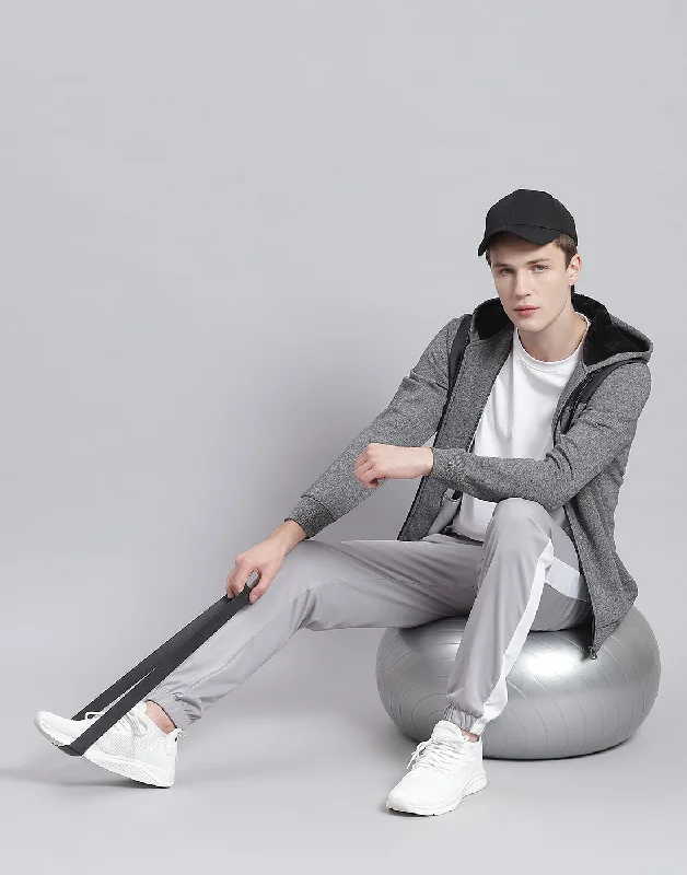 Men Grey Solid Hooded Full Sleeve Sweatshirt