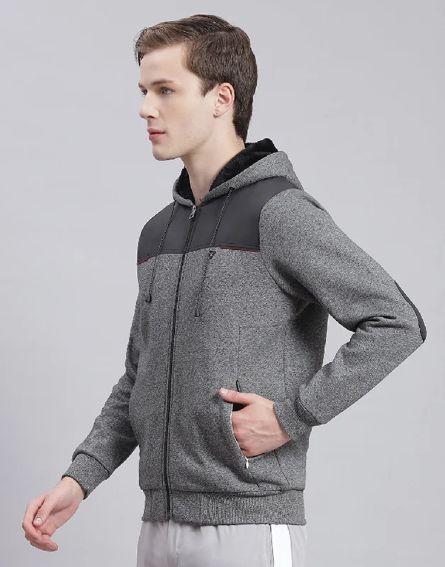 Men Grey Solid Hooded Full Sleeve Sweatshirt