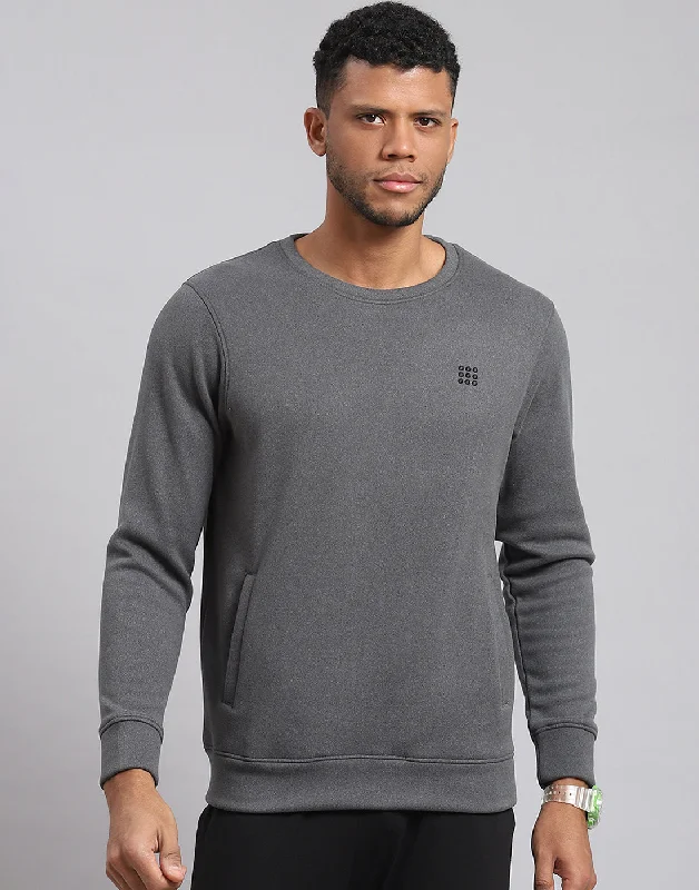 Men Grey Solid Round Neck Full Sleeve Sweatshirt