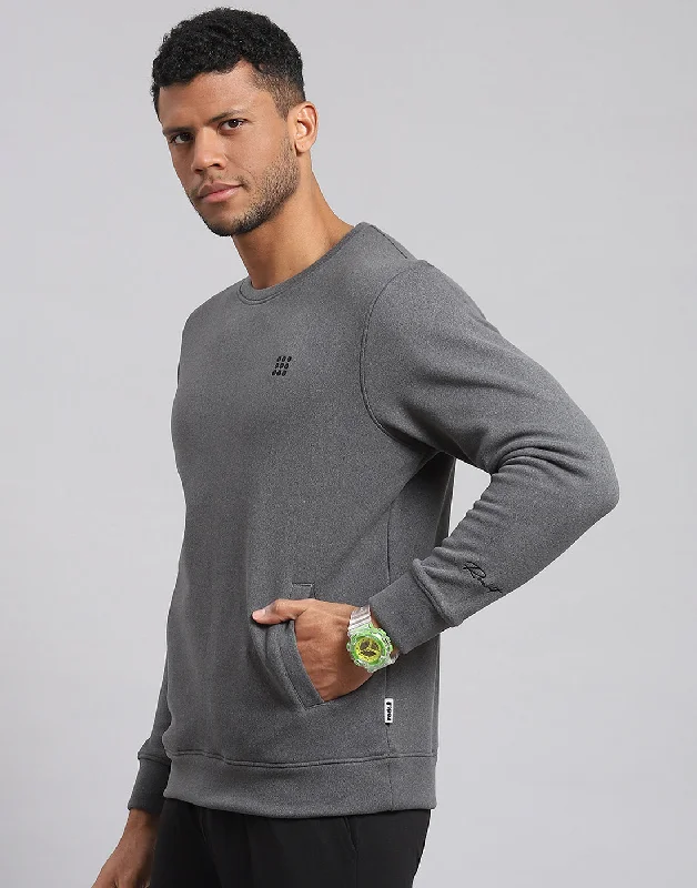 Men Grey Solid Round Neck Full Sleeve Sweatshirt